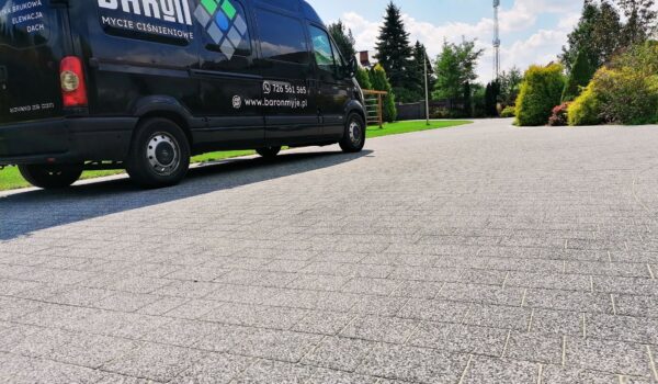 czyszczenie kostki brukowej